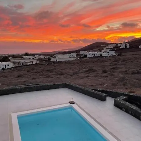 Casa Fuerte Vista Vila *